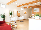 ヘアーサロン和（やわらぎ）