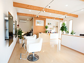 ヘアーサロン和（やわらぎ）